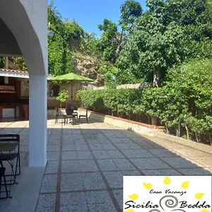 Casa Vacanze Sicilia Bedda Seaside Apartahotel